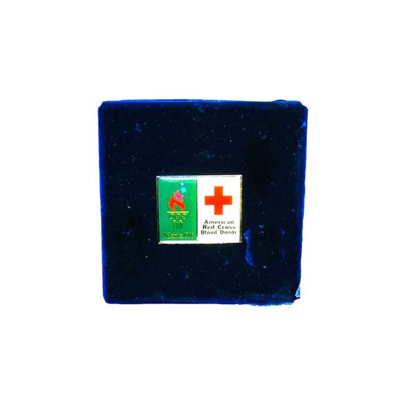 American Red Cross Blood Donor Lapel Brass Pin Atlanta Centennial Olympics 1996 - Picture 1 of 1